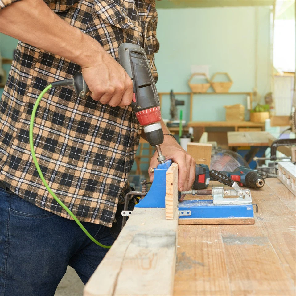 Indoor and Outdoor Wooden Buildings/Furniture Indoor and Outdoor Wooden Buildings/Furniture